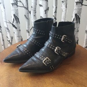 Seraphim Pointy Toe Black Booties